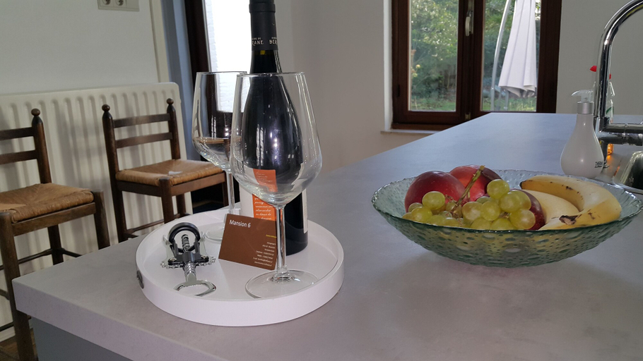 Food & Drinks, Mansion 6, Maastricht