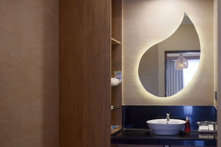 Bathroom 30