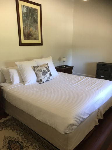 Bedroom 3, Barossa Shiraz Estate, Barossa