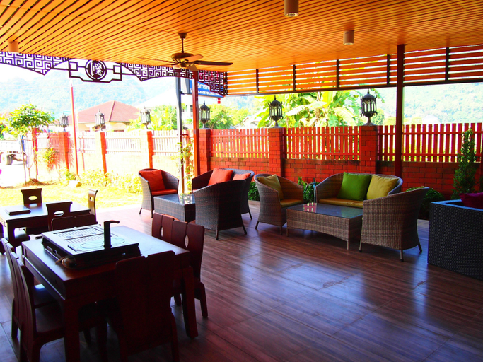 Food & Drinks 4, Donut Resort, Mae Sai