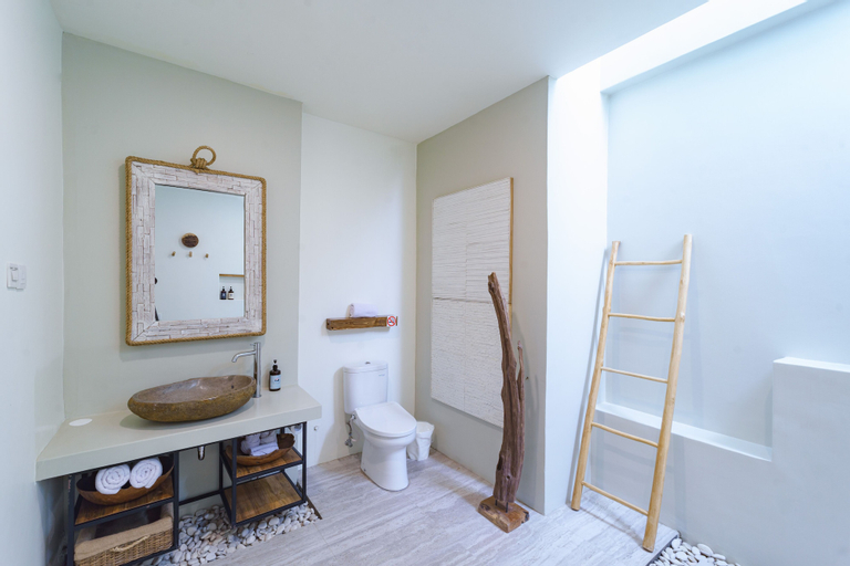 Bedroom 23