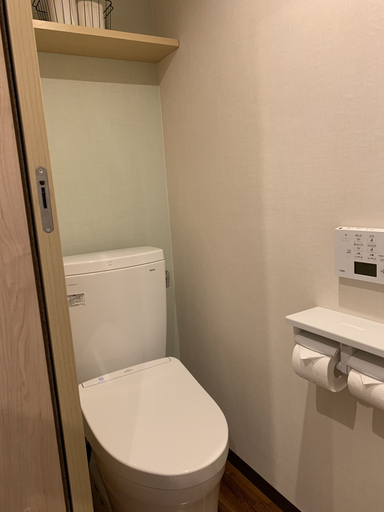 Bathroom 3, On The Beach Lue, Motobu