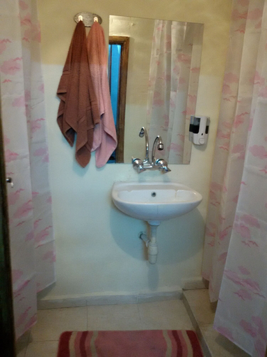 Bathroom, Success Hostel, Nablus