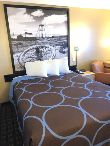 Bedroom 4, Super 8 By Wyndham Carson City, Carson City