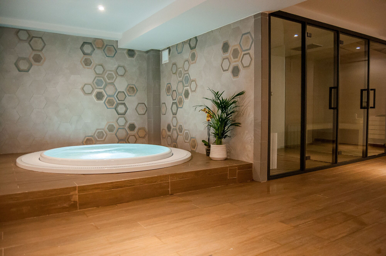 Bathroom 5, BQ Aguamarina Boutique Hotel, Baleares
