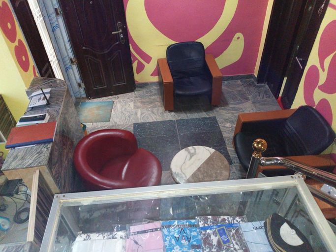 Others 4, Hotel Princebella 2, Alimosho