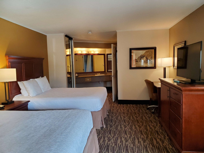Bedroom 4, Best Western Plus Humboldt House Inn, Humboldt