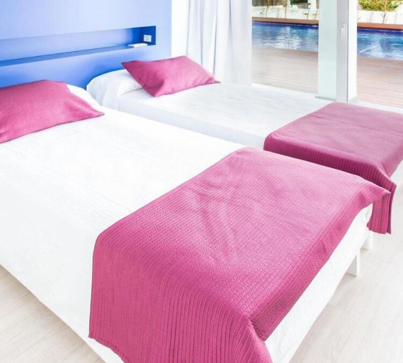 Bedroom 2, Bossa Aparts, Baleares