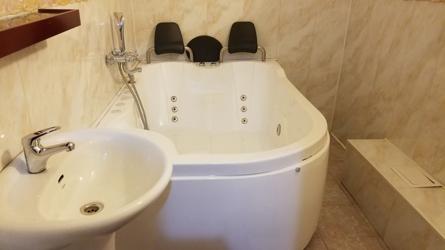 Bathroom 3, Hotel Sport, Ussuriyskiy rayon