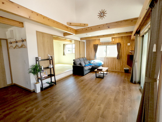 Bedroom 3, Churaumi Village, Motobu