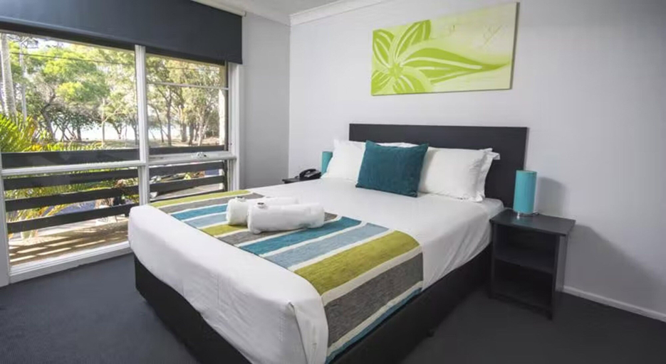 Bedroom 3, The Beach Motel Hervey Bay, Hervey Bay - Pt A