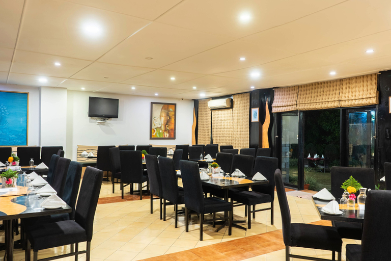 Food & Drinks 4, Country Inn, Bhimtal, Nainital