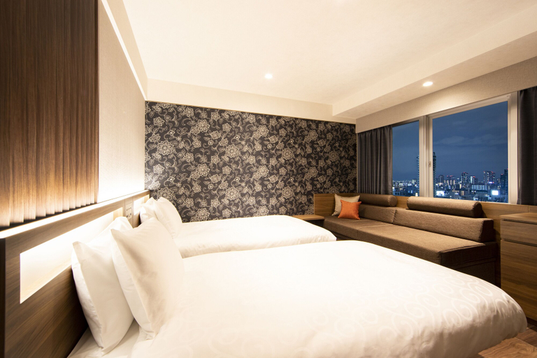 Bedroom 5, karaksa hotel grande Shin-Osaka Tower, Osaka