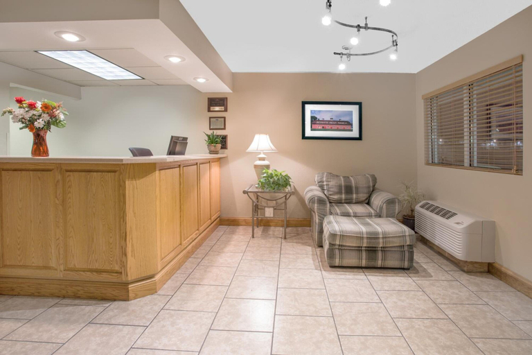 Others 5, North Platte Inn & Suites, Lincoln