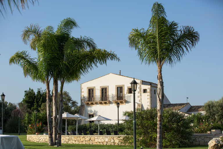 Exterior & Views 2, Casal Sikelio, Syracuse