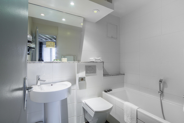 Bathroom 5, Hôtel Claret Bercy, Paris