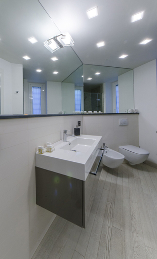 Bathroom 3, JOIVY Nervi Charming Flat Santarosa, Genova