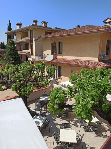 Exterior & Views 2, Hotel Gardenia, Brescia