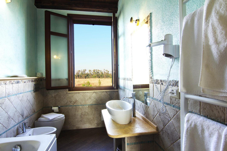 Bathroom 3, Su Passu, Sassari