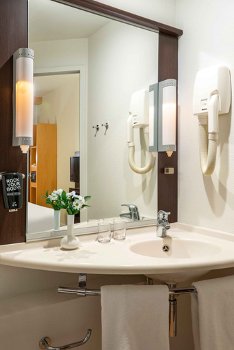 Bathroom 5, ibis Kayseri, Melikgazi