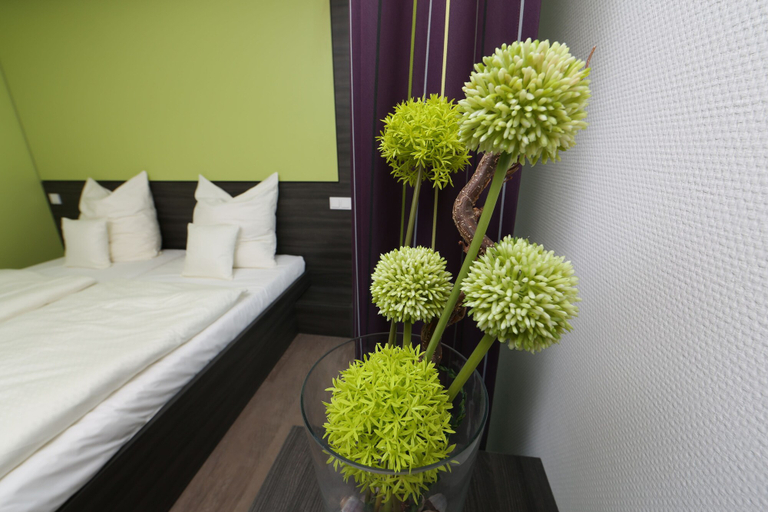 Bedroom 3, Economy-Hotel, Ulm