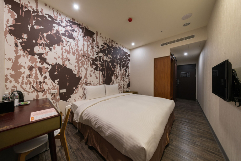 Bedroom 3, Skyone Hotel, Kaohsiung