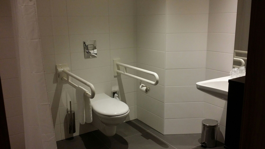 Bedroom 5, Hampton by Hilton Frankfurt City Centre, Frankfurt am Main
