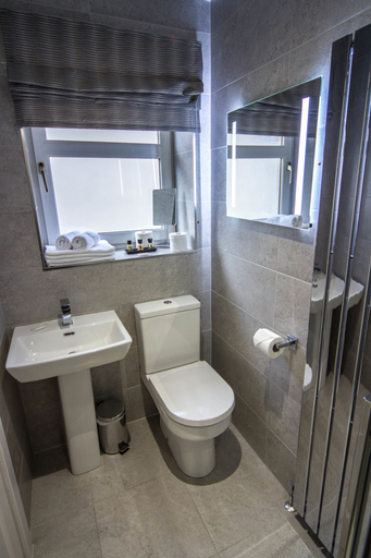 Bathroom 4, Springfield Lodge B&B, Stirling