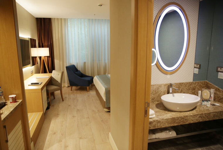Bathroom 5, The Ankara Hotel, Çankaya
