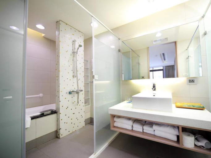 Bathroom 4, Mellow Fields Hotel, Taipei City