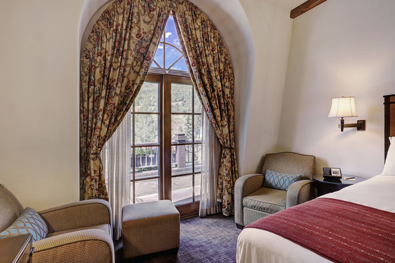 Bedroom 3, Austria Haus, Eagle