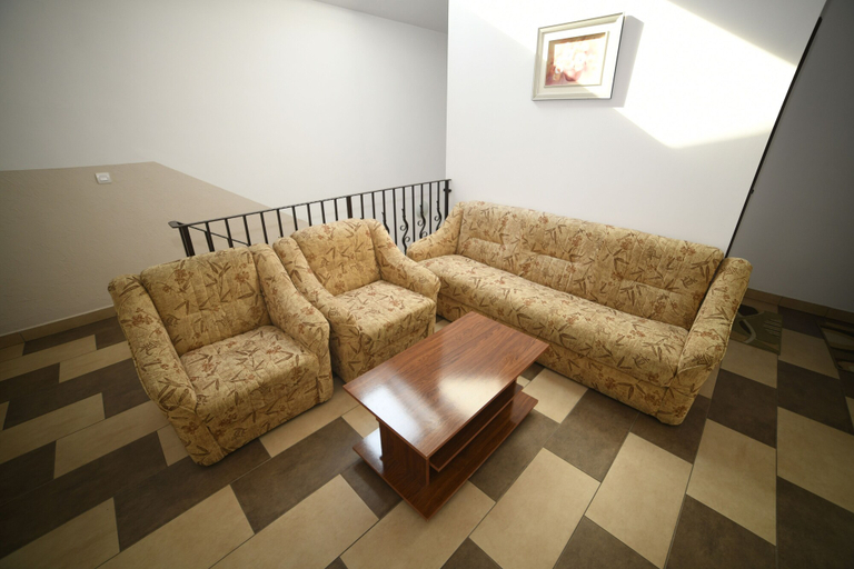 Others 5, Pensiunea ZBOR, Cluj-napoca