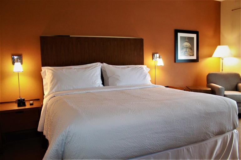 Bedroom 4, Four Points by Sheraton Grande Prairie, Division No. 19