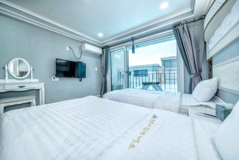 Bedroom 4, Water Garden Resort, Jeju