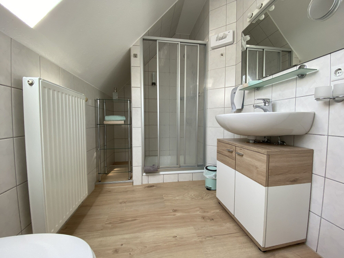 Bathroom 3, Hotel zur Bever, Warendorf