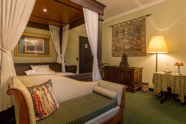 Bedroom 2, Burghotel Auf Schönburg, Rhein-Hunsrück-Kreis