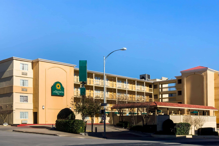 Exterior & Views 2, La Quinta Inn by Wyndham Austin Capitol / Downtown, Travis