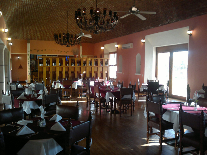 Food & Drinks 5, Hotel Mision Catavina, Ensenada