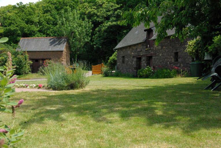 Exterior & Views 2, Chambre d'hôtes la Fontaine Garel, Ille-et-Vilaine