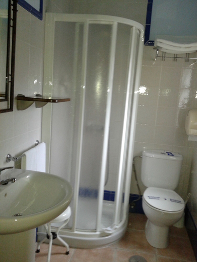Bathroom 3, Casa de Aldea Ruiloba, Asturias