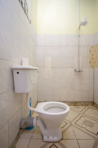 Bathroom 4, New Fort View Resort, Fort Portal