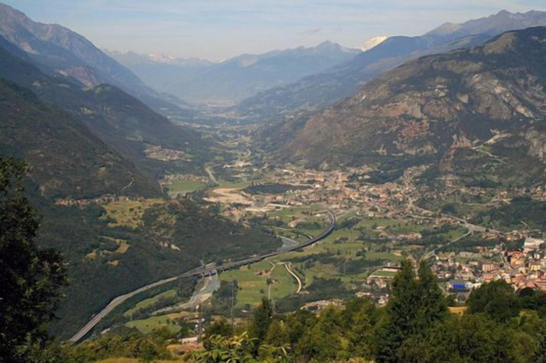 Others 4, Hotel Dujany, Aosta