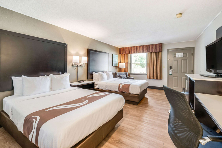 Bedroom 3, Quality Inn Poughkeepsie, Dutchess