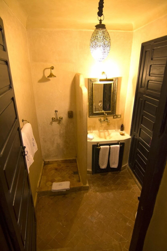 Bathroom 4, Riad Hermes, Marrakech