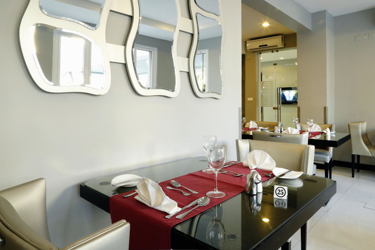 Food & Drinks 5, Hotel Terminus, Maputo