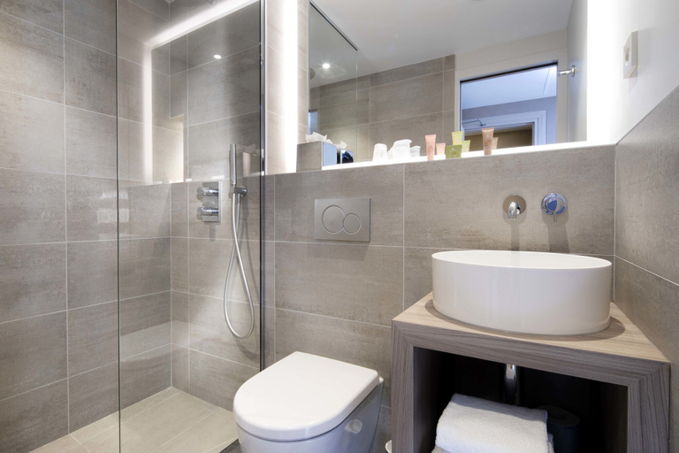 Bathroom 4, Hôtel du Jardin des Plantes, Paris