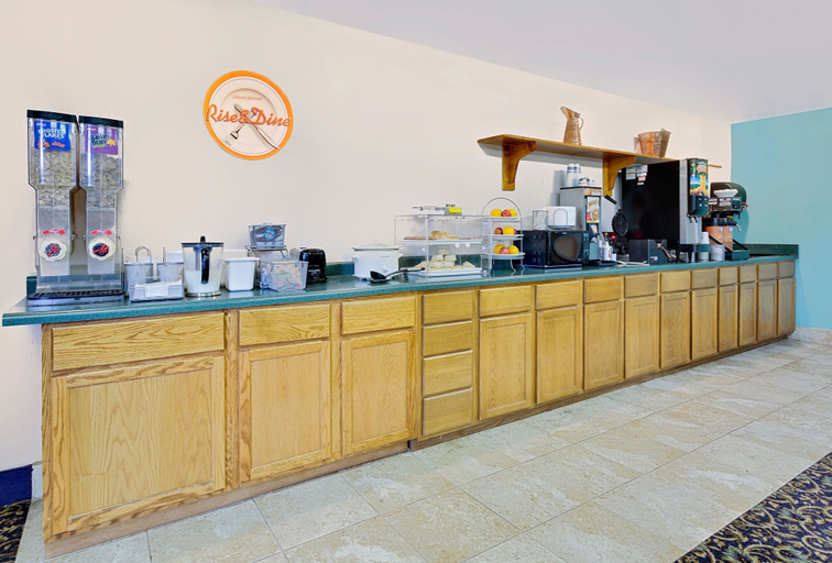 Food & Drinks 5, Howard Johnson by Wyndham Gothenburg, Dawson