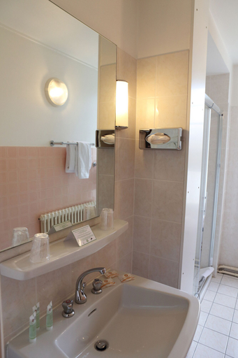 Bathroom 5, Best Western Grand Hotel de Paris & Spa, Isère