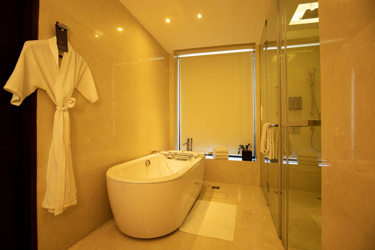 Bathroom 5, Courtyard by Marriott Pune Chakan, Pune