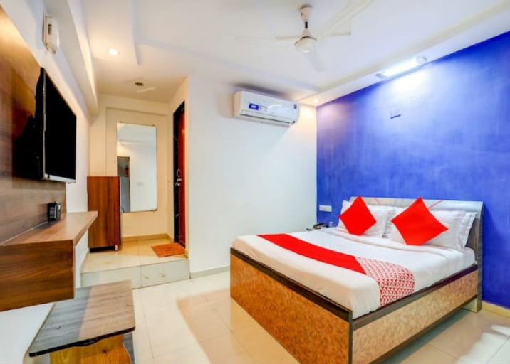 Bedroom 2, Hotel Sangam, Ahmadabad